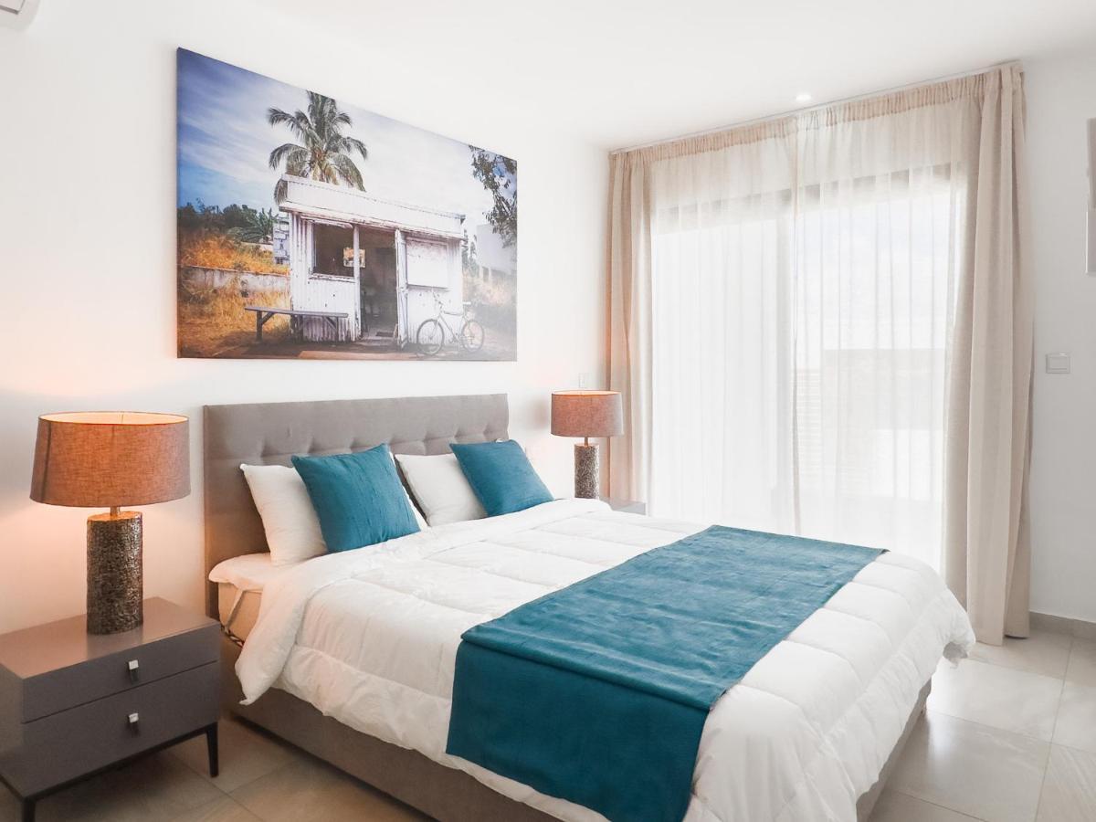 Residence Celestial - Premium 3 Bedrooms Villa With Volcanic Stone Pool Grand Bay Εξωτερικό φωτογραφία